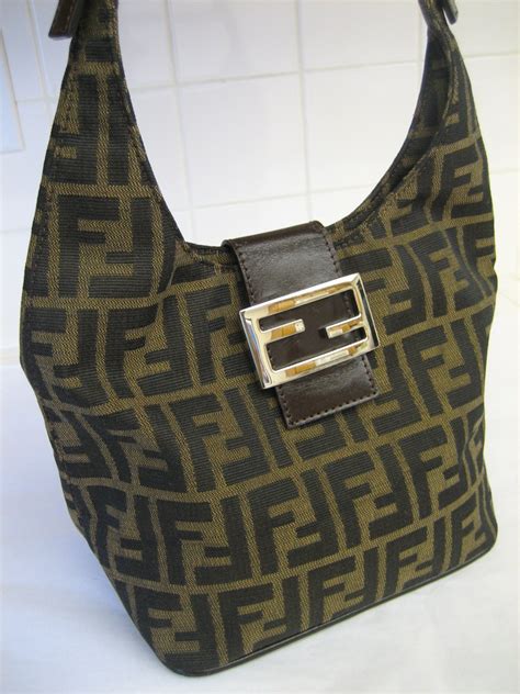 Vintage fendi 